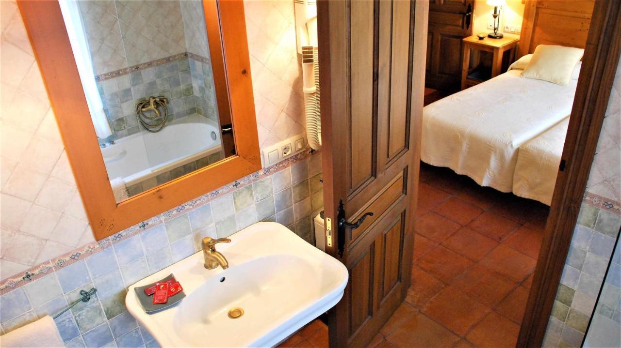 Casa De Vacaciones En Parque Nacional De Cabanero Navas de Estena Bagian luar foto