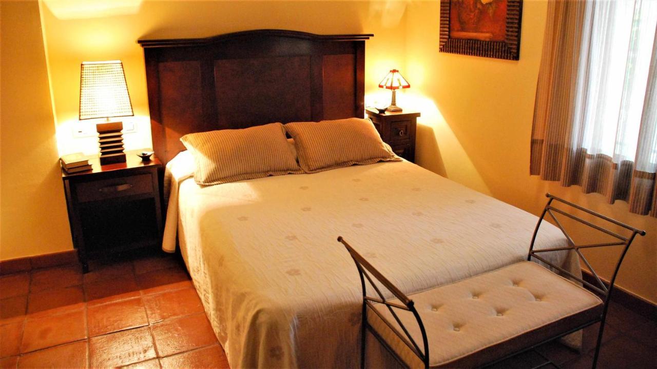 Casa De Vacaciones En Parque Nacional De Cabanero Navas de Estena Bagian luar foto